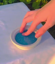 Load and play video in Gallery viewer, Gel Wax Pots
